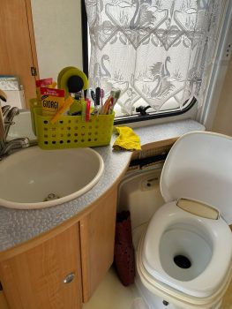 toilette 2.jpg  