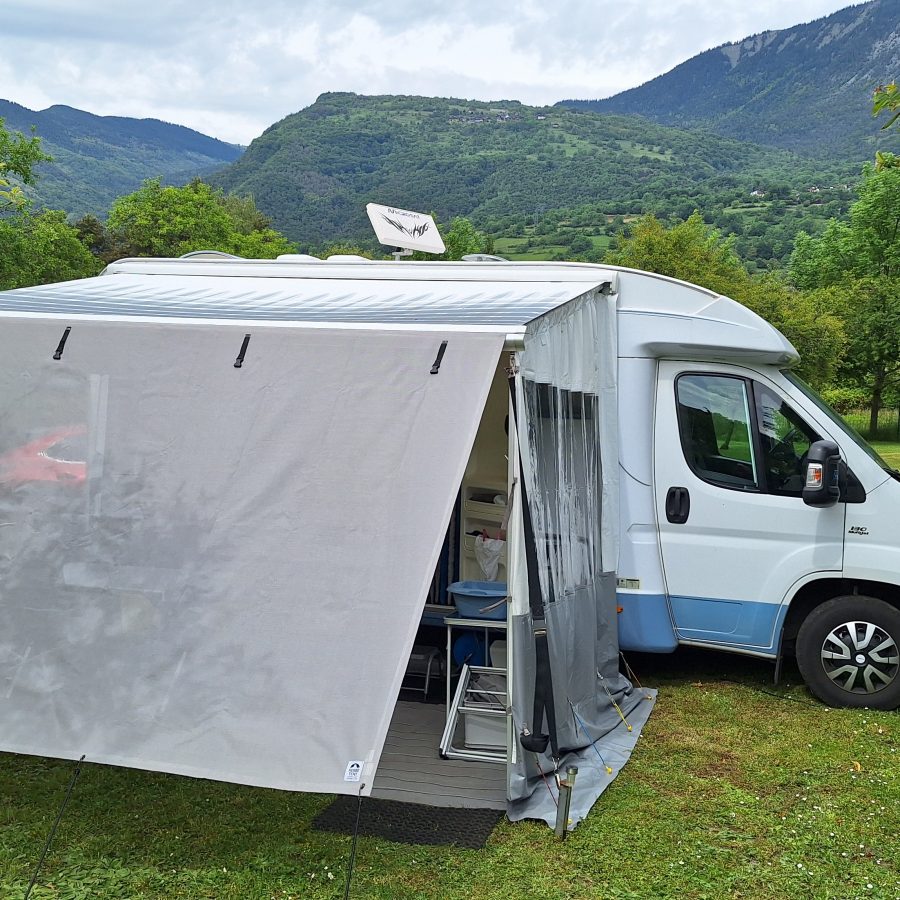 BURSTNER MARANO T 580