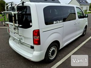 Van1.jpg