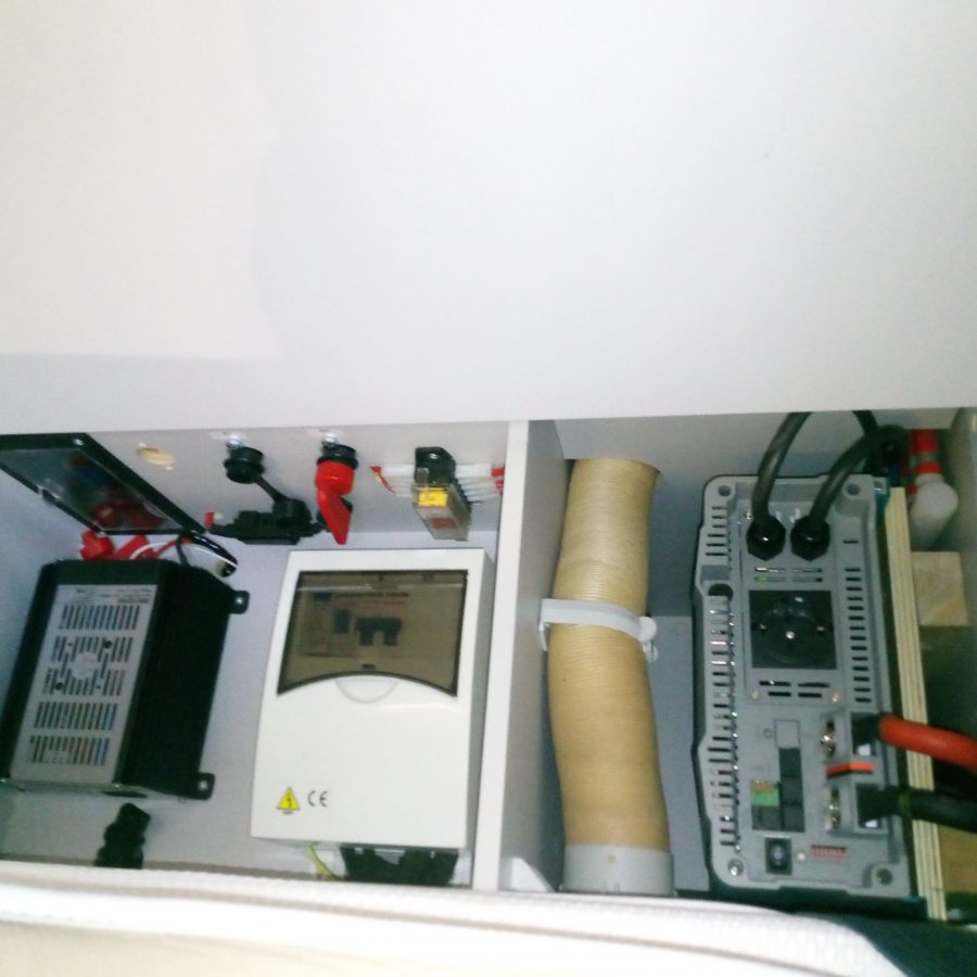 Rangement électrique droite - 1.jpg