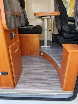 WhatsApp Image 2025-05-27 à 12.32.54_29872489.jpg &nbsp;