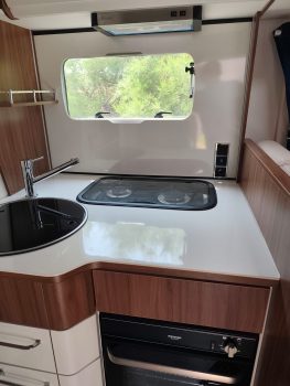 WhatsApp Image 2025-06-16 à 09.08.00_be4c45ab.jpg &nbsp;