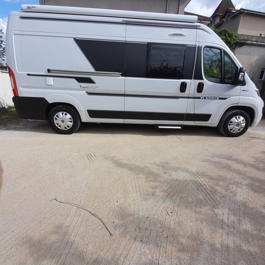 fourgon ADRIA Twin 600 SPB Plus 2019 FIAT Ducato 2,3L – 130 CV
