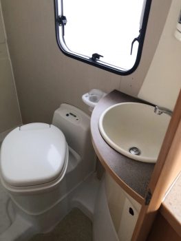 SALLE DE BAIN.jpg &nbsp;
