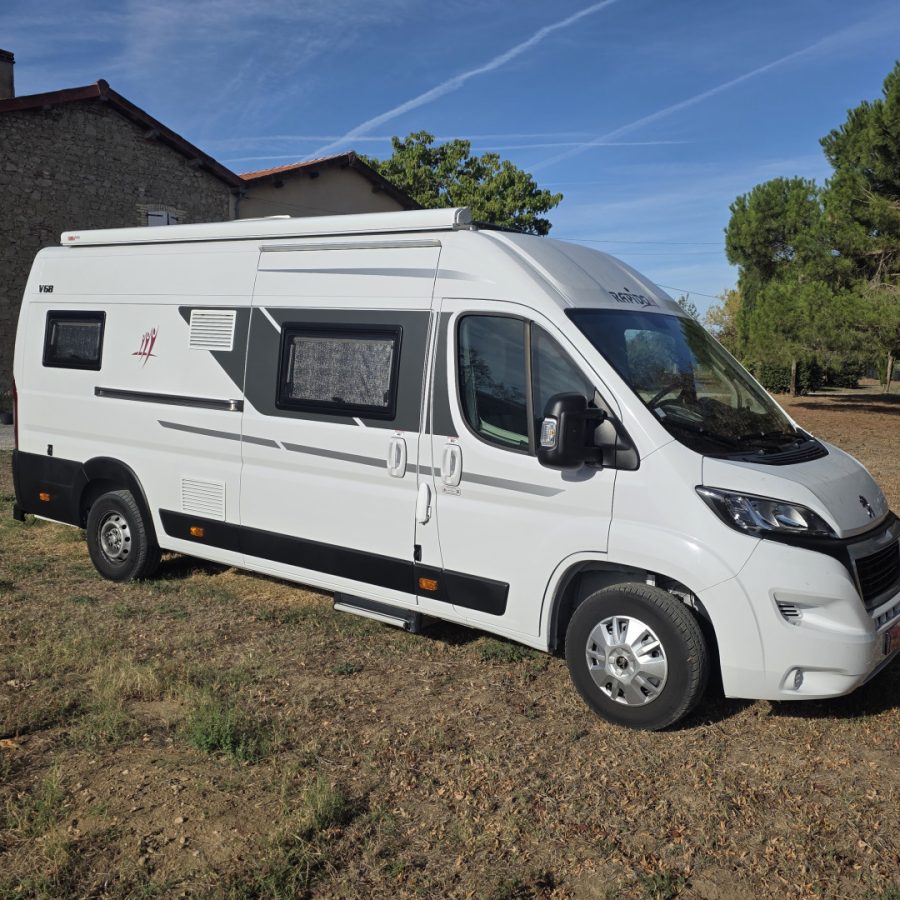 Rapido Van V68 2023 – Lits jumeaux – 26 100 km – Van-Swing