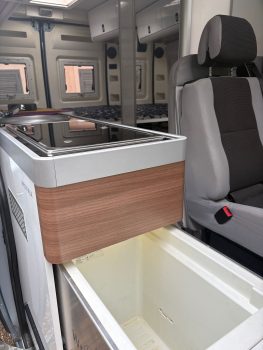 Camping Car Fiat Ducato Interieur Frigo - 1.jpeg &nbsp;
