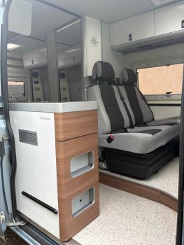 Camping Car Fiat Ducato Interieur Frigo - 20.jpeg