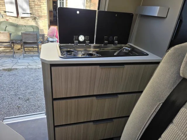 adria-03.jpg