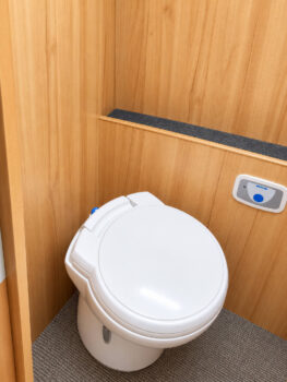 07 - Toilettes.jpg